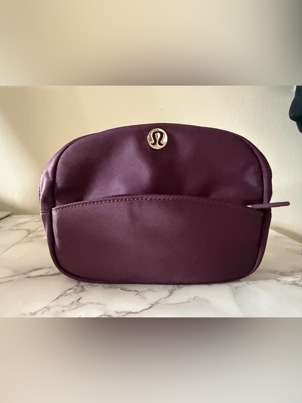 lululemon City Essentials Pouch Mini 2L-plum